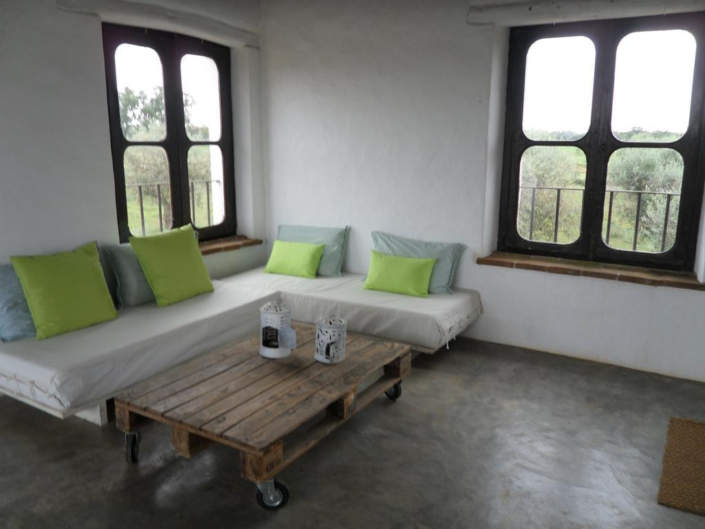 Bed and Breakfast Monte Da Fornalha Борба Номер фото